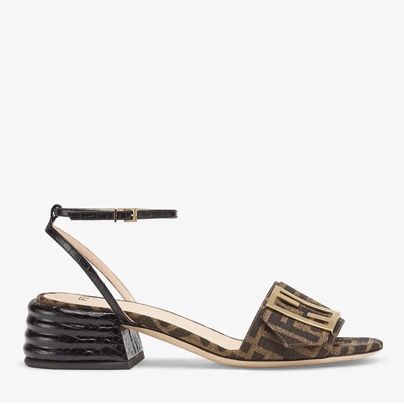 FENDI BRAND NEW SANDALS PROMENADES 39 AUTHENTIC - Picture 2 of 6